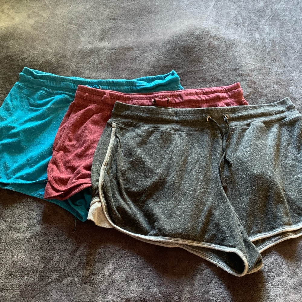 4 shorts